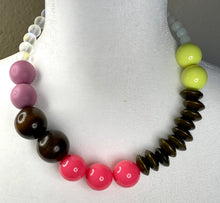 Load image into Gallery viewer, Matte lavender, neon yellow and neon pink gumball necklace
